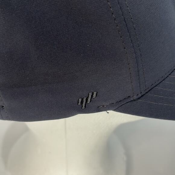 Travis Mathew CUATER Golf Hat Cap 110 FlexFit Adjustable SnapBack Gray - Picture 5 of 11